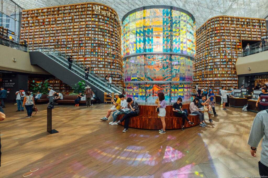 Фото 48 — В Сеуле открылся новый культурный центр для молодежи
